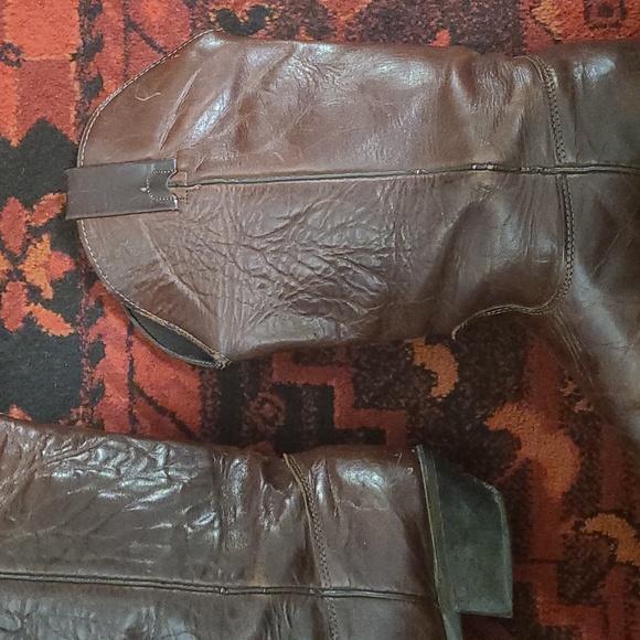 VINTAGE DISTRESSED BROWN COWBOY BOOTS - Picture 7 of 12